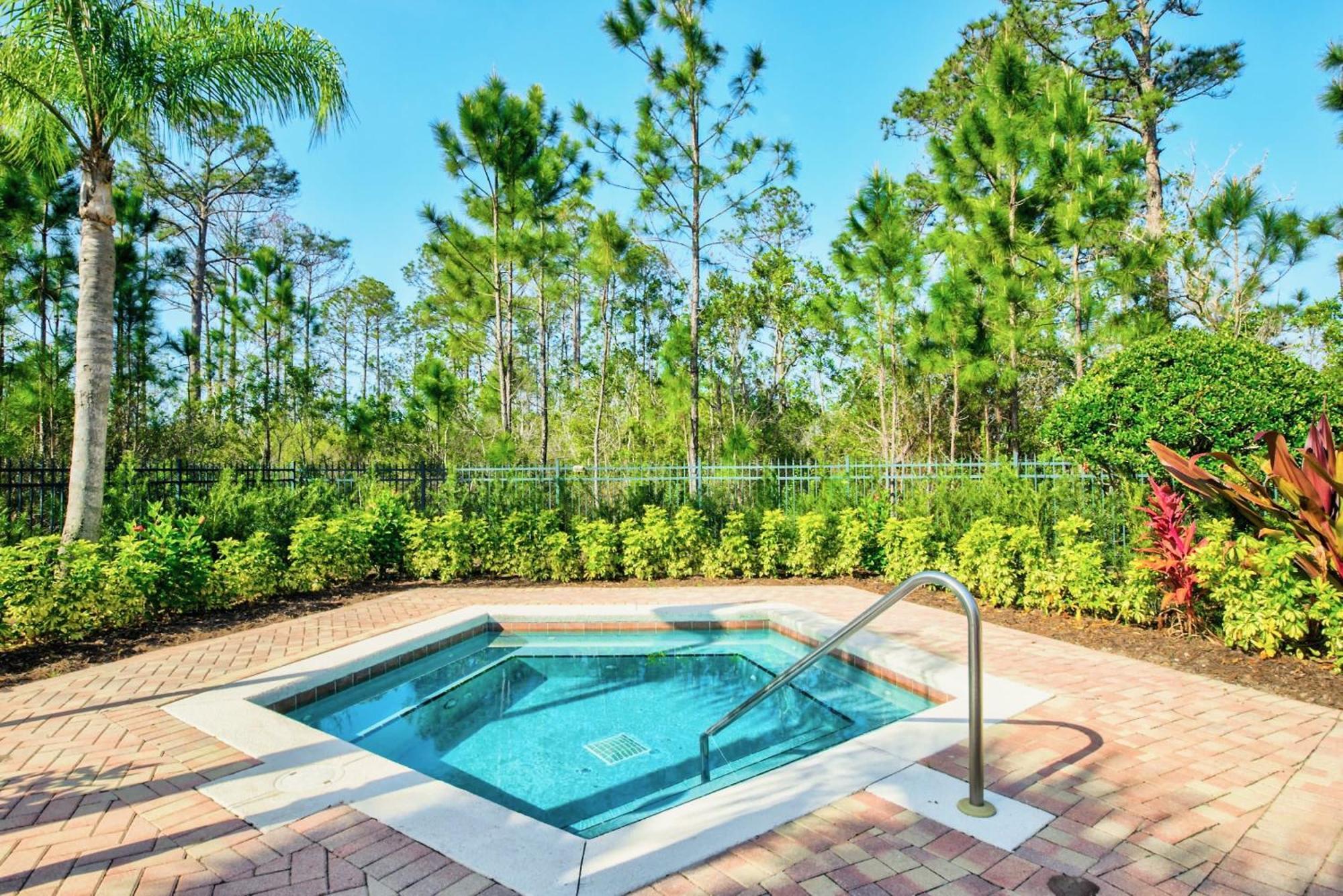 Spacious 2Br Condo With Pool & Hot Tub, Near Disney! オーランド エクステリア 写真