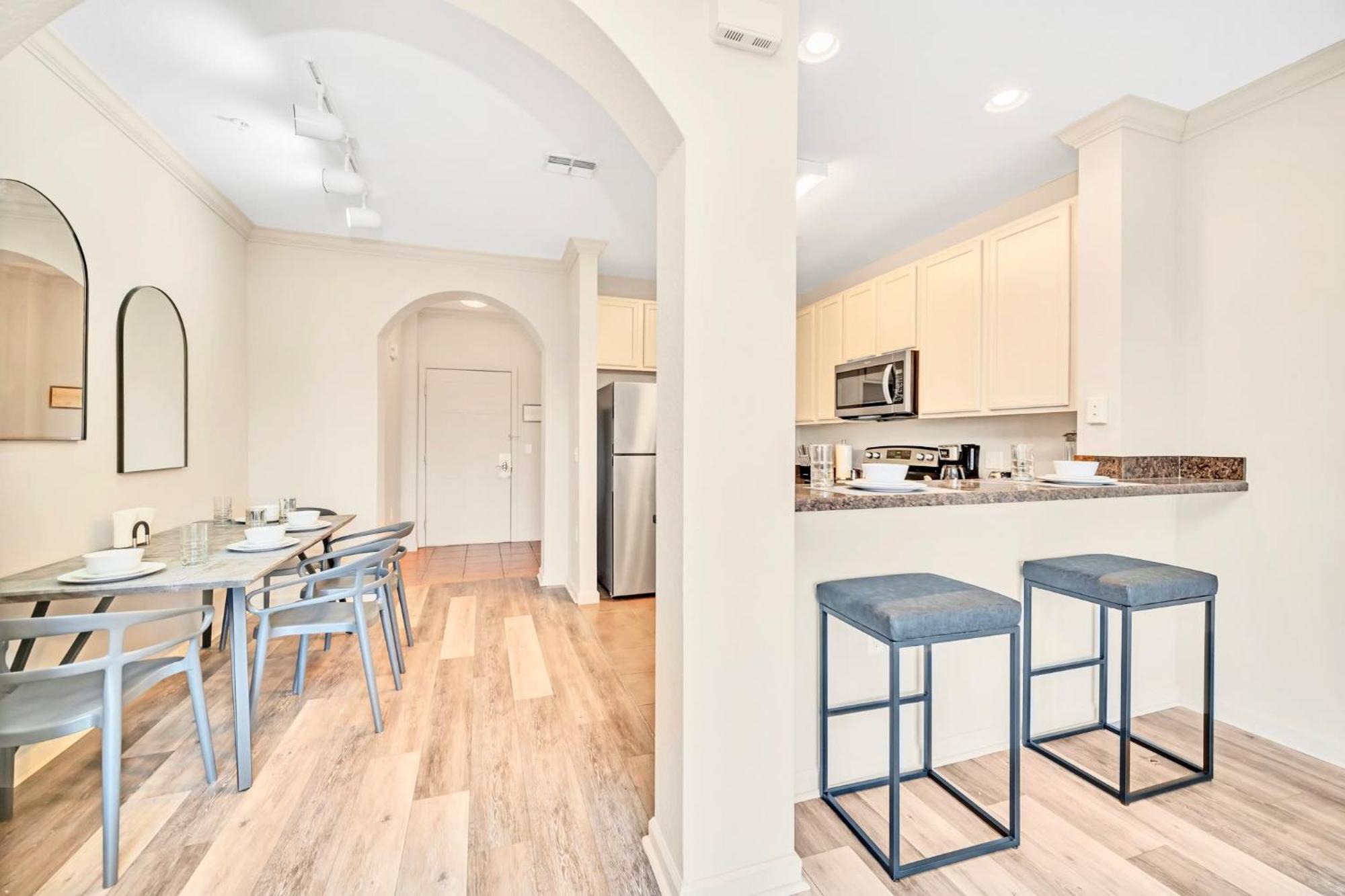 Spacious 2Br Condo With Pool & Hot Tub, Near Disney! オーランド エクステリア 写真