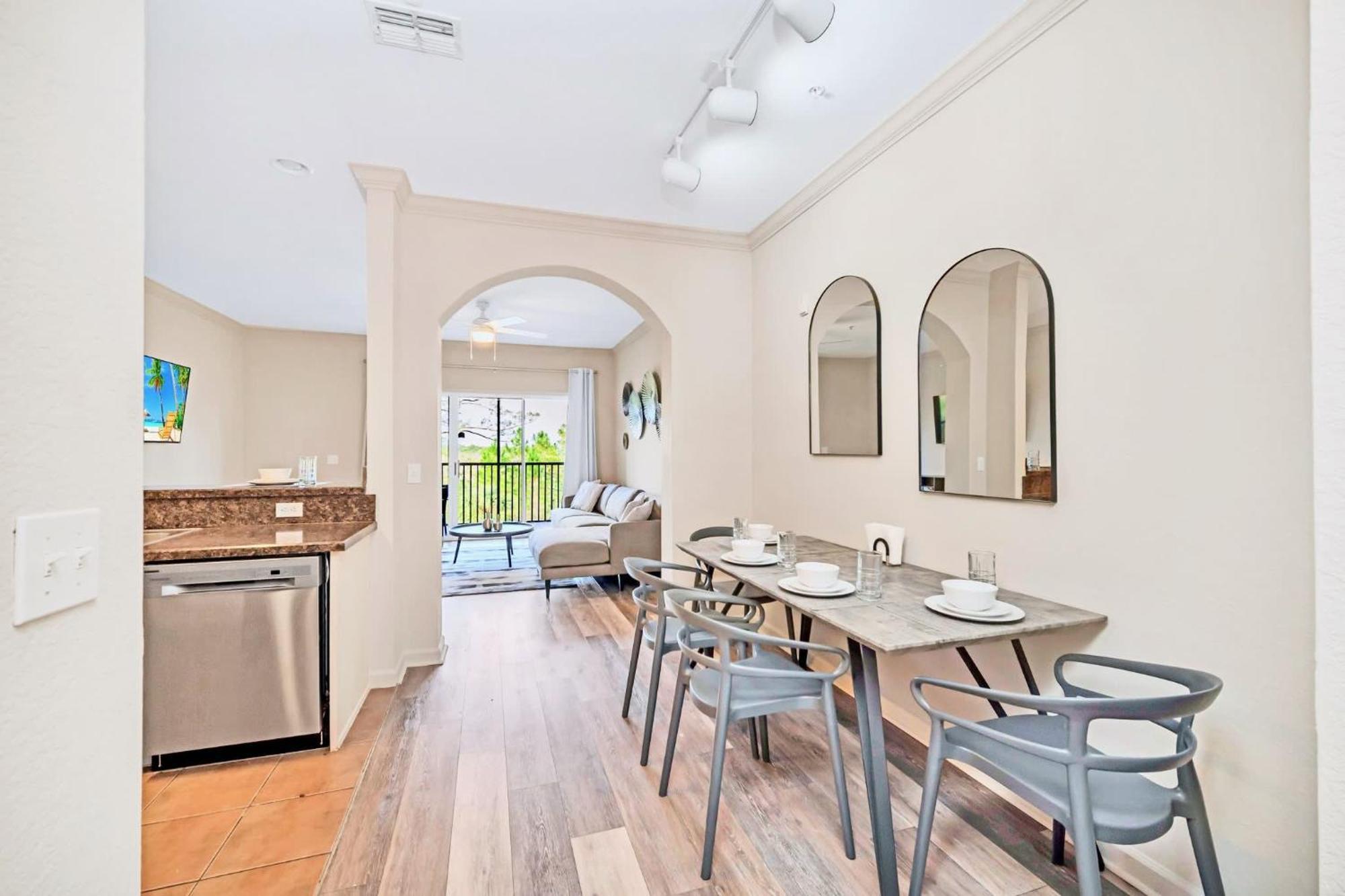Spacious 2Br Condo With Pool & Hot Tub, Near Disney! オーランド エクステリア 写真